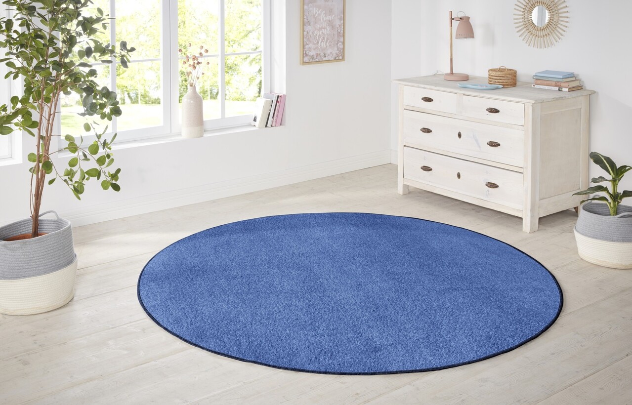 Rond effen vloerkleed - Nasty Blauw Rond effen vloerkleed - Nasty Blauw