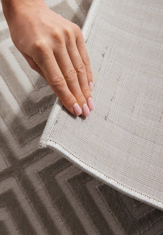 Elle Decoration - Perles laagpolig Tourmaline vloerkleed - Wit / Grijs