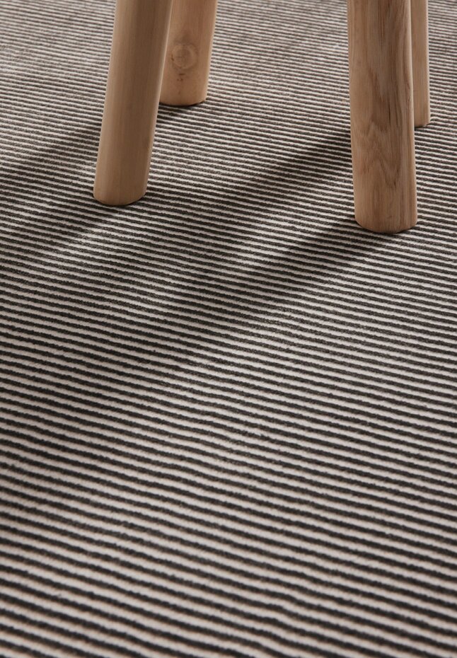 Gestreept vloerkleed - Perles Antraciet/Crème Gestreept vloerkleed - Perles Antraciet/Crème