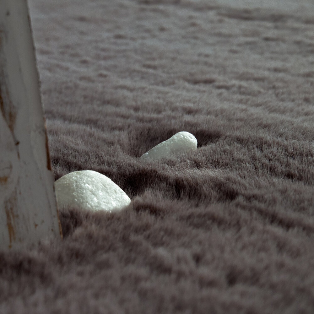 Rabbit Vloerkleed - Charcoal Rabbit Vloerkleed - Charcoal