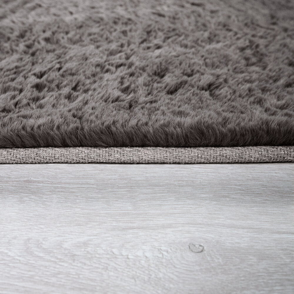 Rabbit Vloerkleed - Charcoal Rabbit Vloerkleed - Charcoal