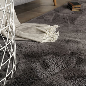 Hoogpolig Rabbit Plus Vloerkleed - Effen Uni - Antraciet Hoogpolig Rabbit Plus Vloerkleed - Effen Uni - Antraciet