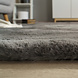 Hoogpolig Rabbit Plus Vloerkleed - Effen Uni - Antraciet Hoogpolig Rabbit Plus Vloerkleed - Effen Uni - Antraciet