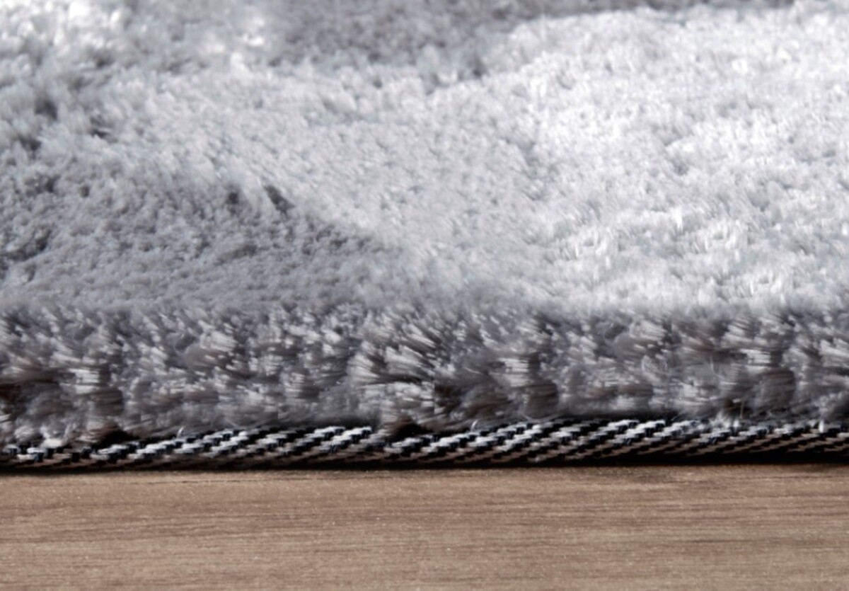 Hoogpolig vloerkleed – Cosy Calida Zilver Hoogpolig vloerkleed – Cosy Calida Zilver