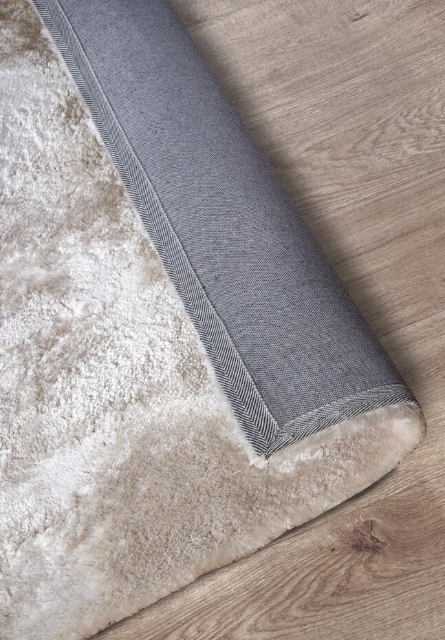 Hoogpolig vloerkleed – Cosy Calida Crème Hoogpolig vloerkleed – Cosy Calida Crème