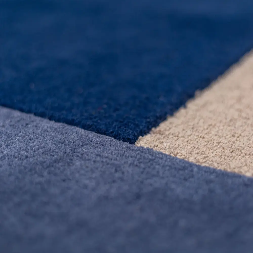 Rond abstract vloerkleed - Mia Segment Blauw Rond abstract vloerkleed - Mia Segment Blauw