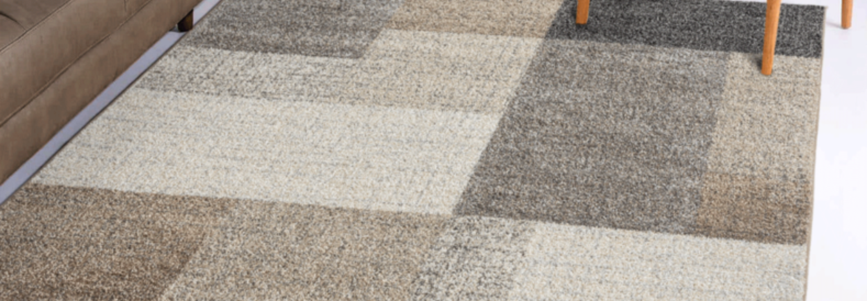 Welke kleur vloerkleed bij bruine bank?