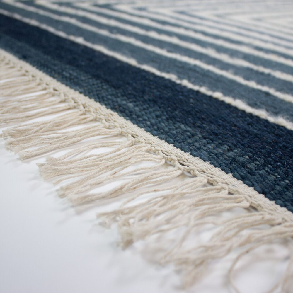 Wollen vloerkleed - Boucle Frame Blauw Wollen vloerkleed - Boucle Frame Blauw