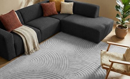 Welke kleur vloerkleed bij grijze bank?