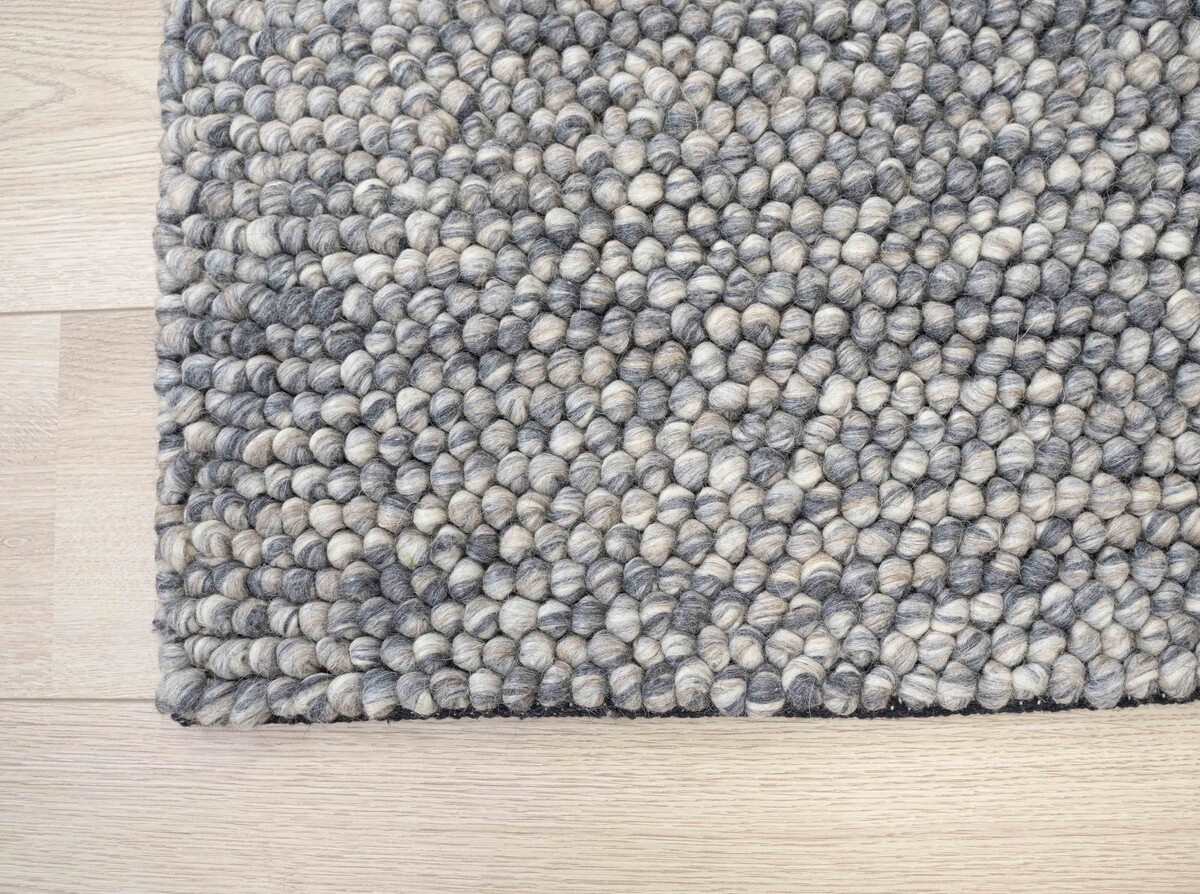 Ventura Bolletjes Grijs Handgemaakt vloerkleed