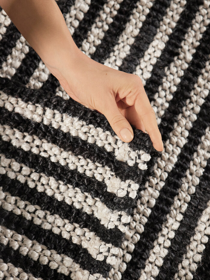 Jute vloerkleed - Harvest Ebony Zwart/Creme Jute vloerkleed - Harvest Ebony Zwart/Creme
