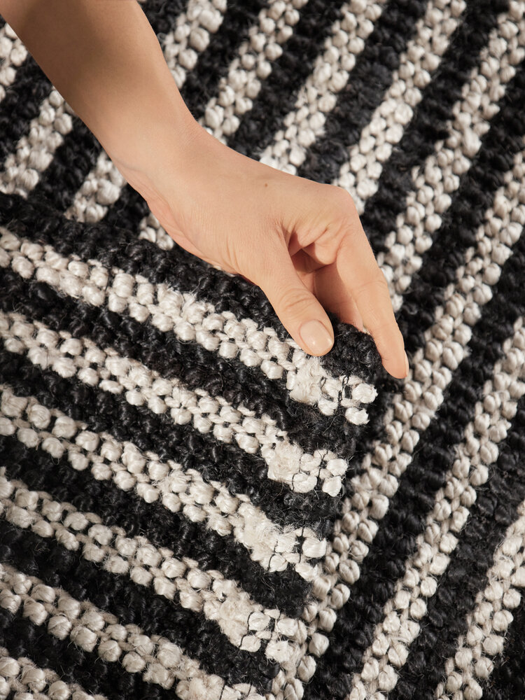 Jute vloerkleed - Harvest Ebony Zwart/Creme Jute vloerkleed - Harvest Ebony Zwart/Creme