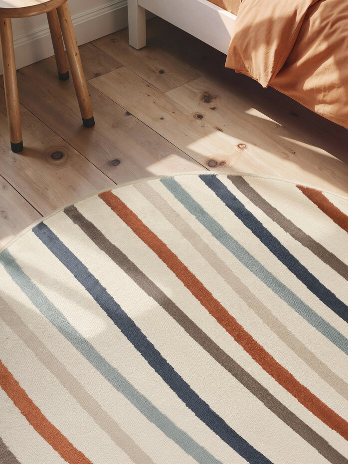 Rond kindervloerkleed - Adventures Linnea Creme/Kleurrijk Rond kindervloerkleed - Adventures Linnea Creme/Kleurrijk
