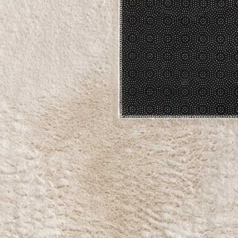 Laagpolig fluffy vloerkleed - Amalfi Beige Laagpolig fluffy vloerkleed - Amalfi Beige