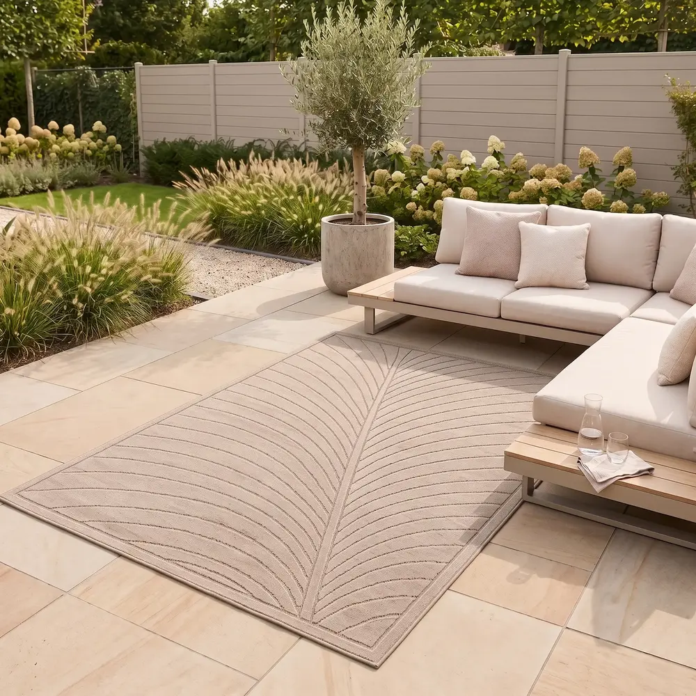 Palmblad binnen- en buitenkleed – Novara Beige Palmblad binnen- en buitenkleed – Novara Beige