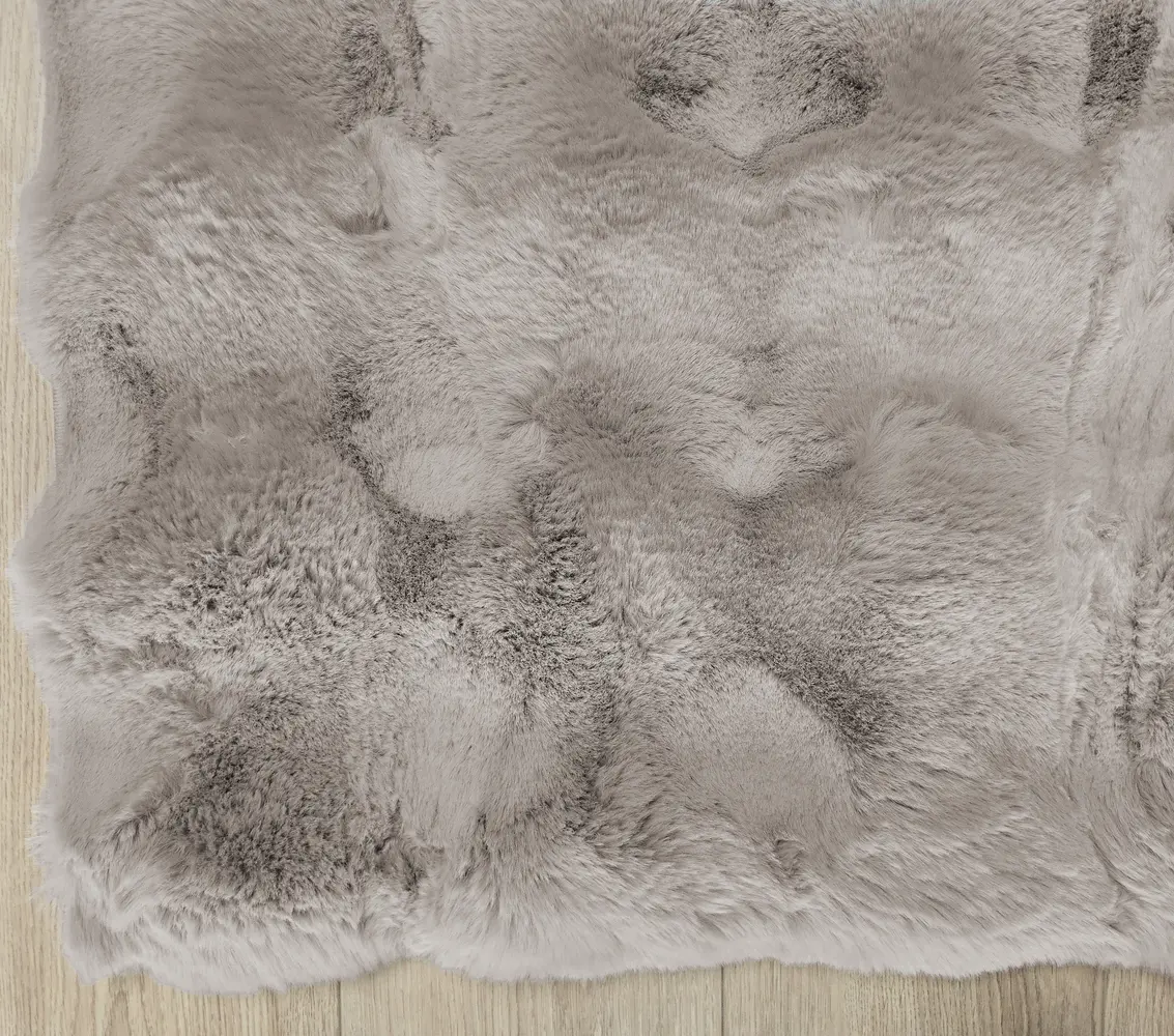 Hoogpolig fluffy vloerkleed - Cloudy Bolletjes Beige Hoogpolig fluffy vloerkleed - Cloudy Bolletjes Beige