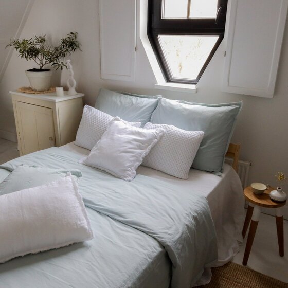Amsterdam  celadon-dark powder