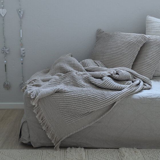 Housse de coussin décoratif et plaid Fiora