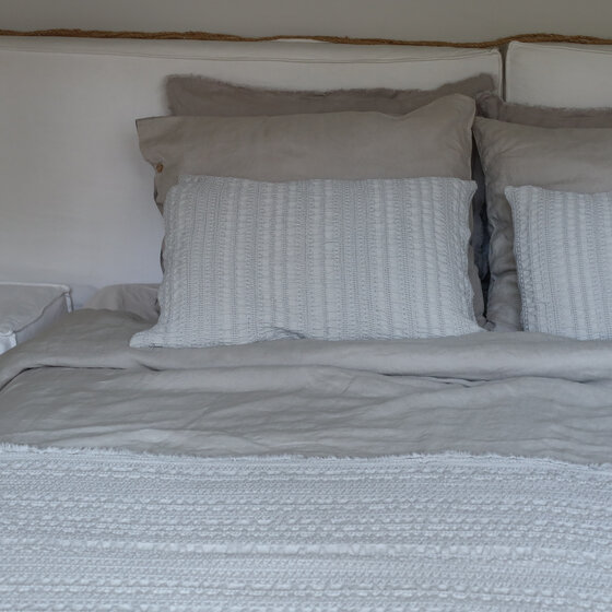 Santorini plaid & decorative cushion cover