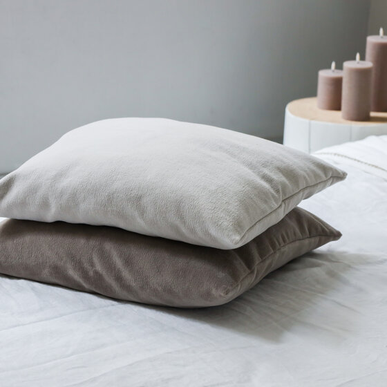 Lausanne plaid and decorative cushion cover