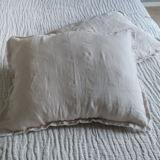 Romy pillowcase