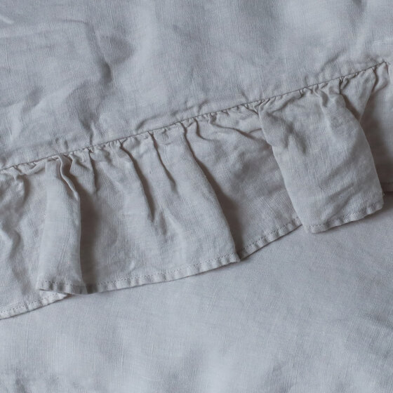 Lily pillowcase