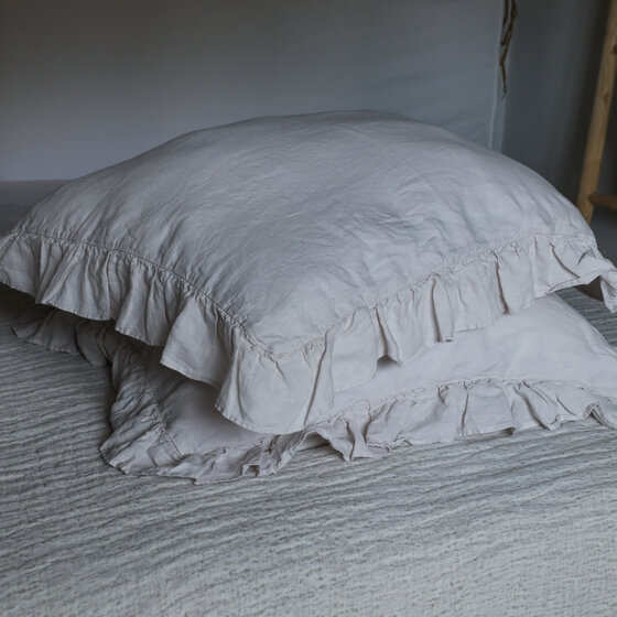 Lily pillowcase