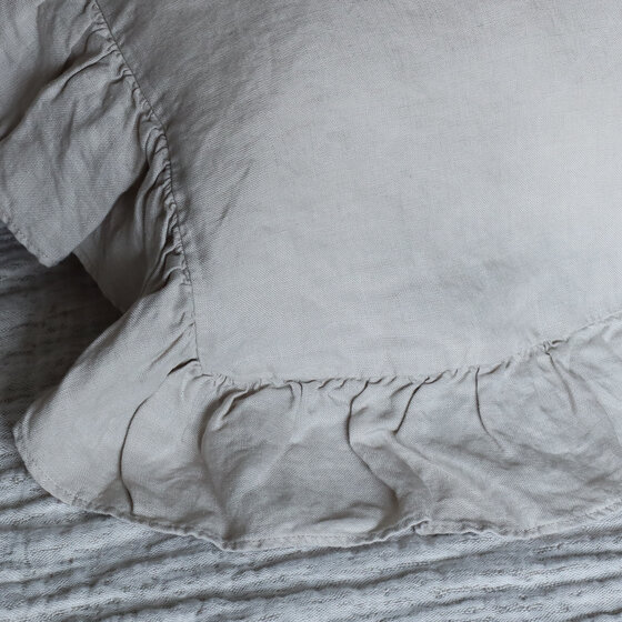 Lily pillowcase