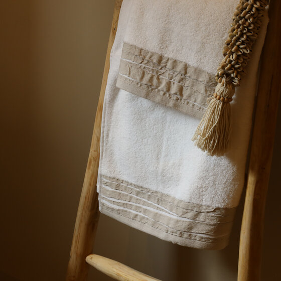 Frejus towel