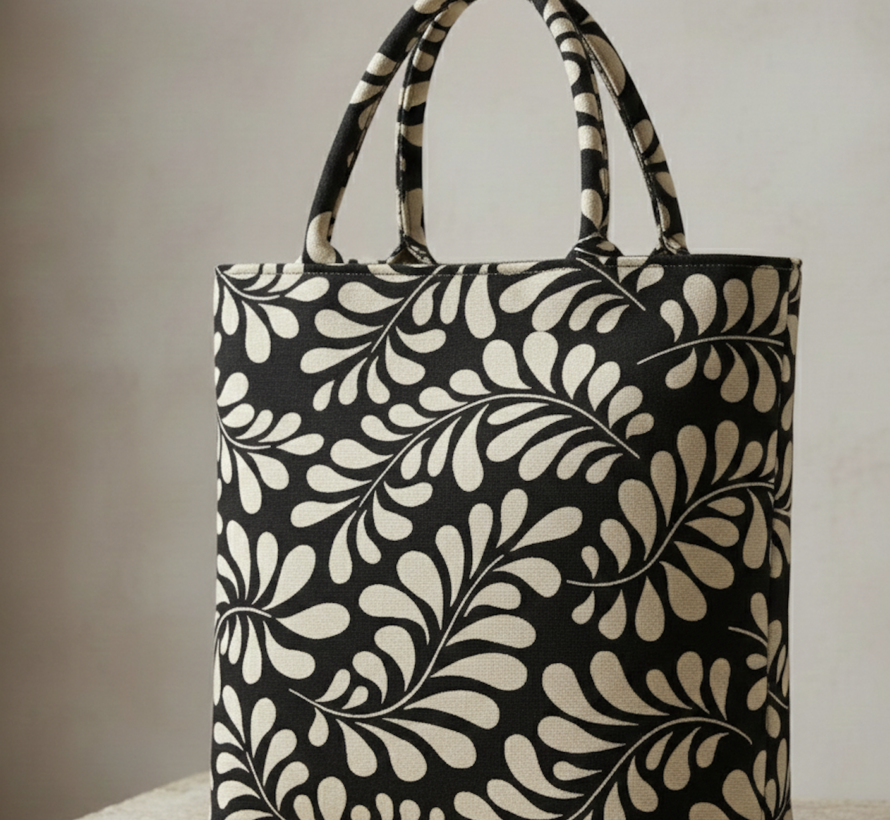 Bloemen patroon zwart gobelin