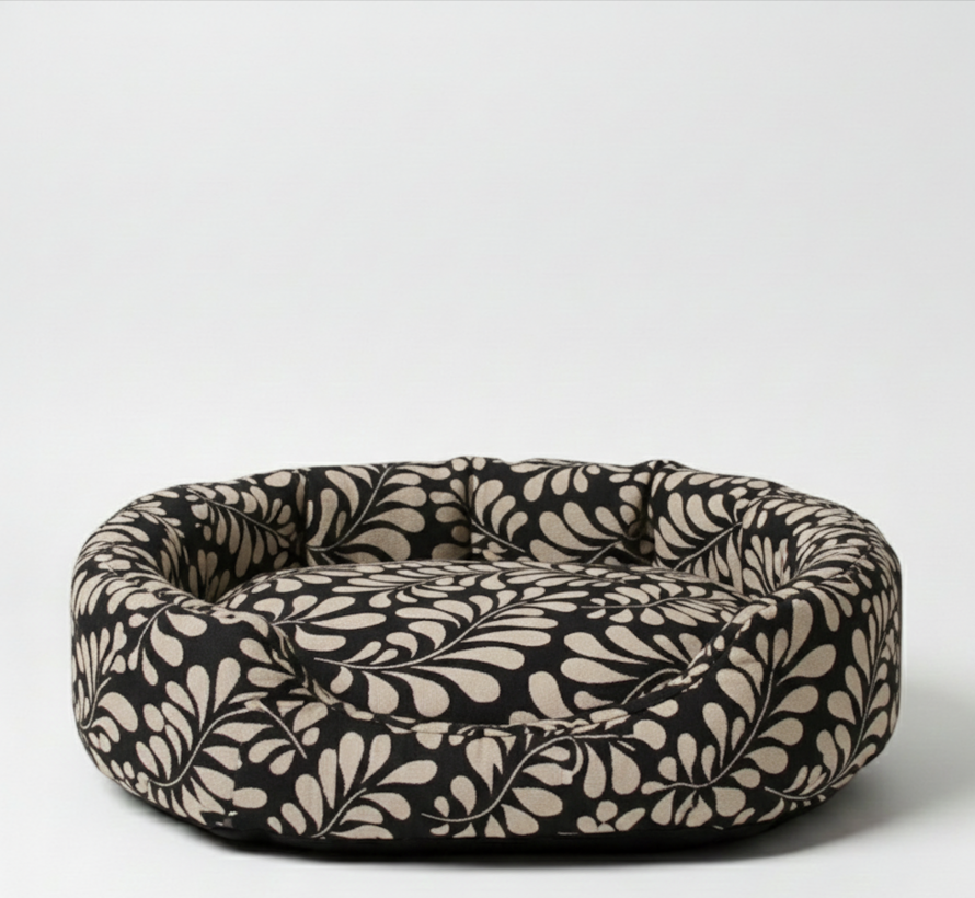 Bloemen patroon zwart gobelin