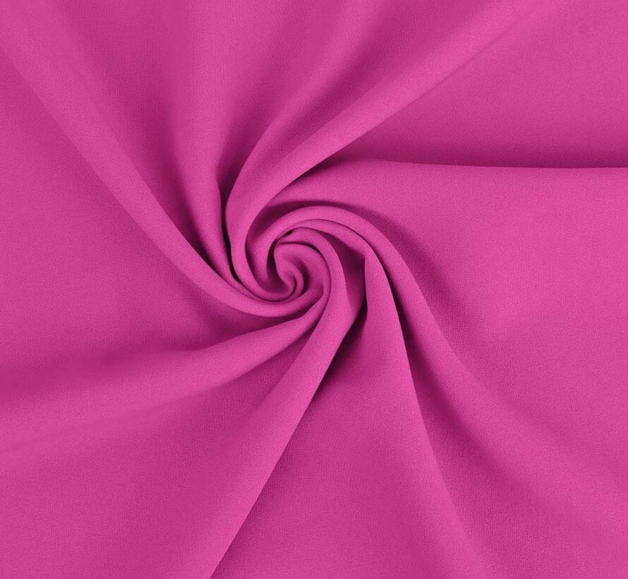 Fuchsia terlenka stof – Trendy en kleurrijke stof voor opvallende modeontwerpen