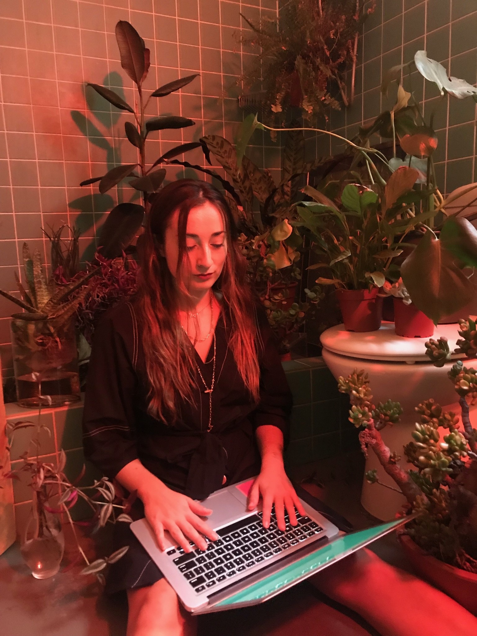 Grey Street meets Mago Hart, Plant-Musician and Audiovisual Artist