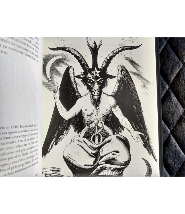 La Felguera Alan Moore - Angeles Fósiles