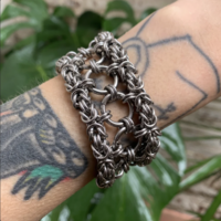 Monstera Jewelry - Bondage Cuff