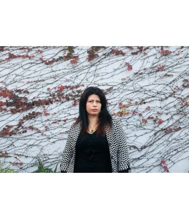 Dolores Reyes - Cometierra