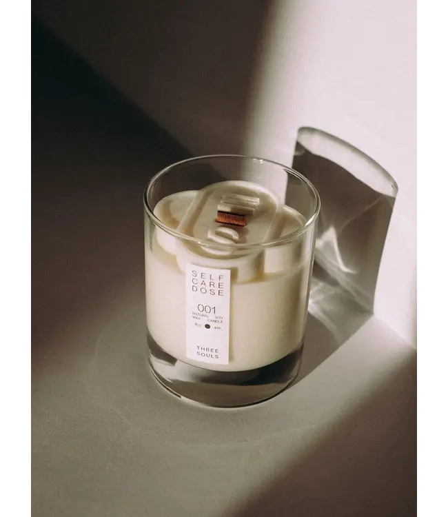 Three Souls Three Souls - 001 - Rose, Clove and Violets - Candle