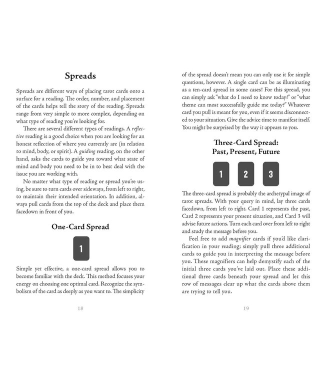 Adams Media Sara Richard - Midnight Magic Tarot Cards