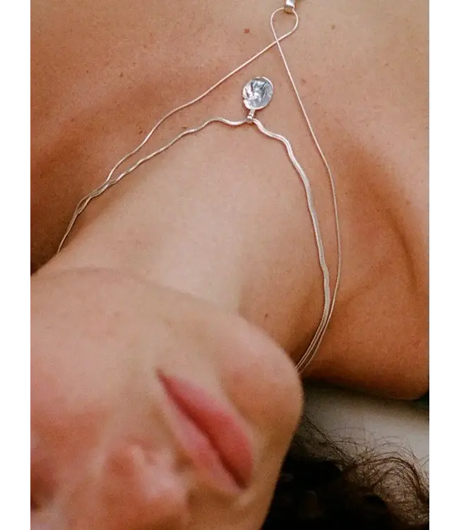 Naida C. Castel - Low Tide Medallion Necklace - Dorodo