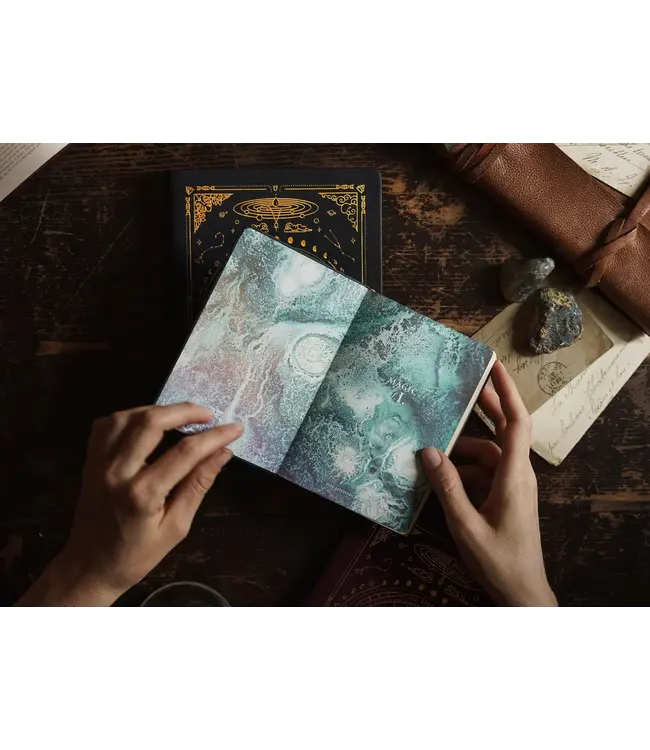 Magic of I Magic of I - 2025 Astrological Pocket Planner - (GMT+2)  Black