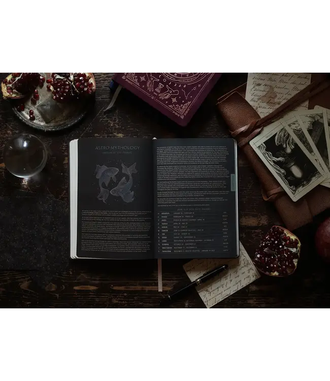 Magic of I Magic of I - 2025 Astrological Pocket Planner - (GMT+2)  Black