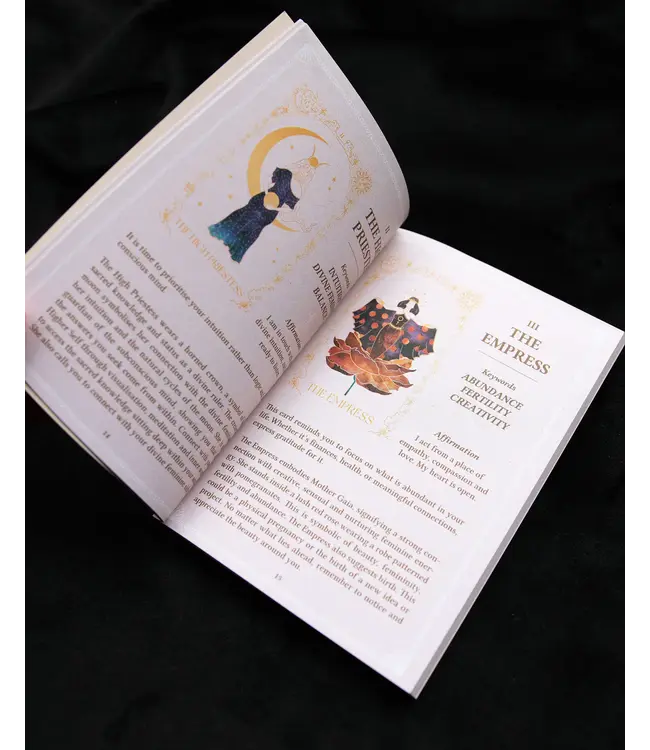 Dreamy Moons Dreamy Moons - Tarot Deck