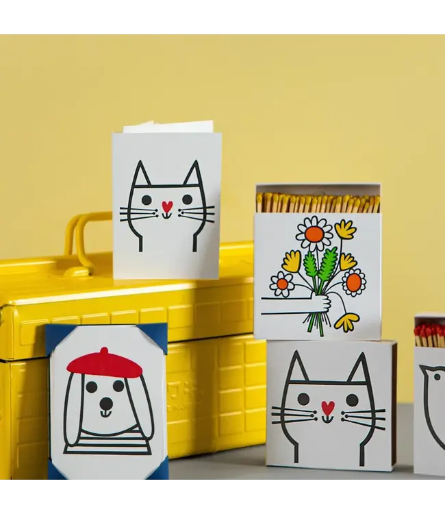 Archivist Gallery Archivist Gallery - Cat with Heart Nose - Mini Greeting Card