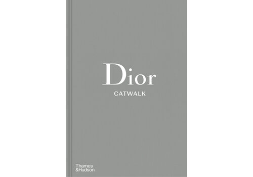  dior catwalk: the complete collections 74.88 