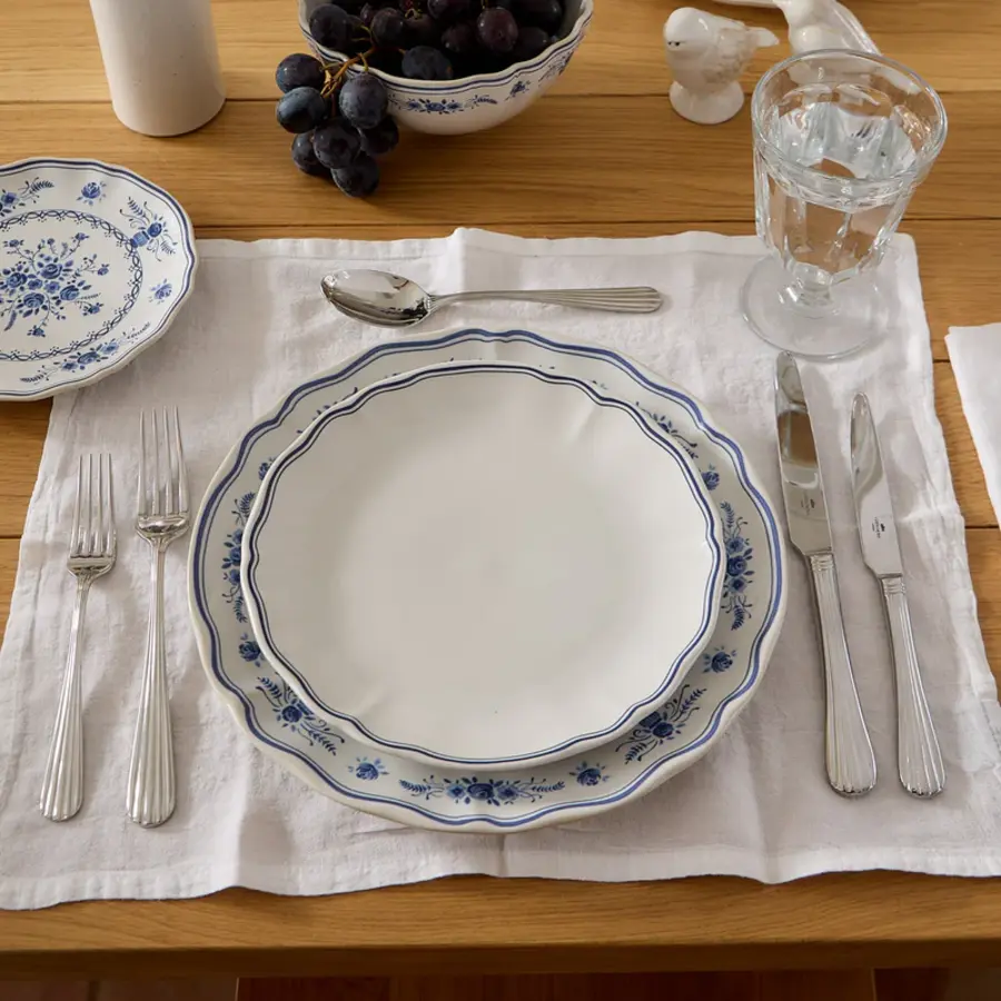 Breakfast plate 21cm Vila white-blue edge