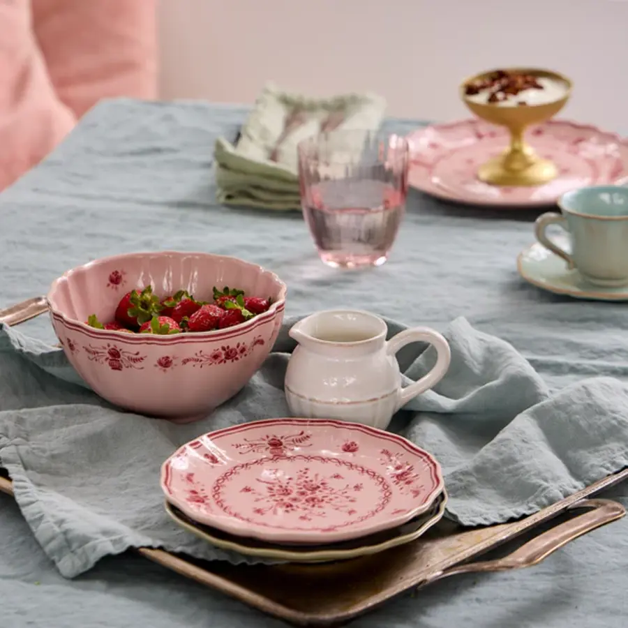 Breakfast plate 21cm Vila pink-red