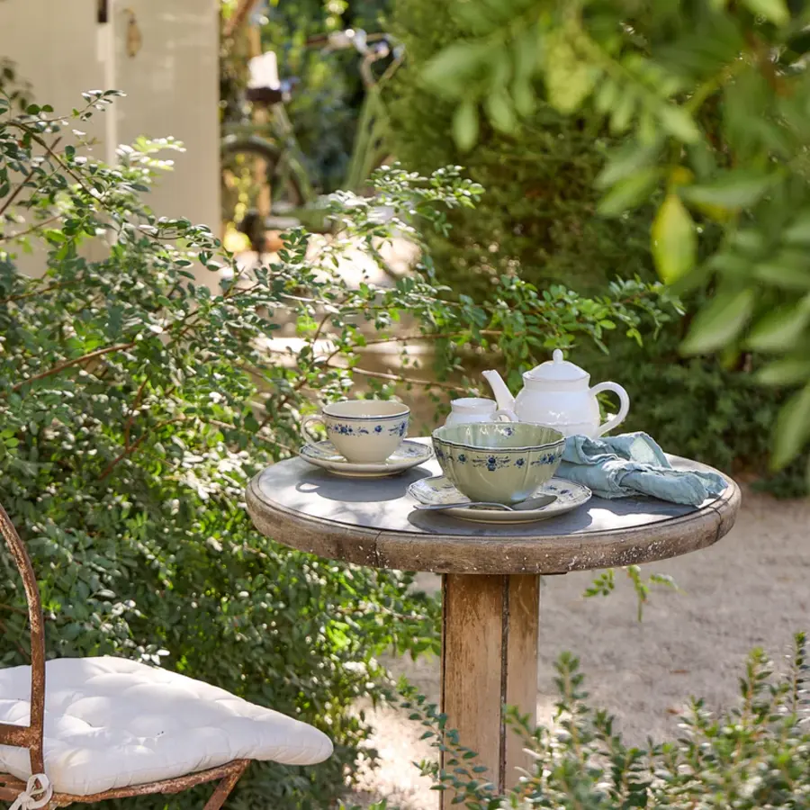 Teacup & saucer 26cl Vila creme-blue