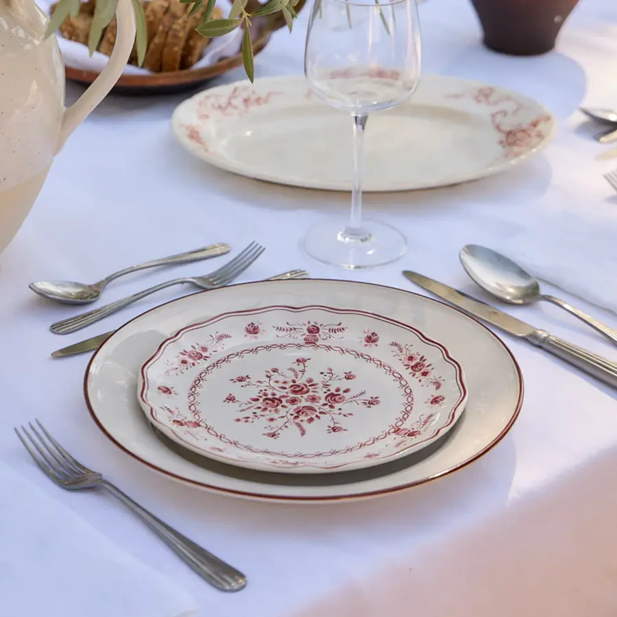 Breakfast plate 21cm Vila white-red