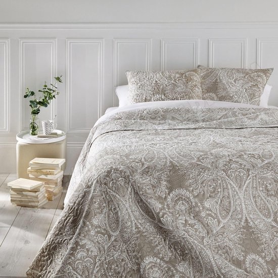 Bedspreads - Maria - Beige - Incl. Pillowcase - 260x240cm