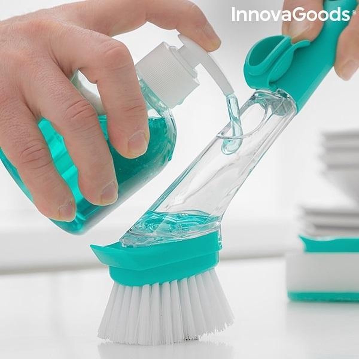 Innovangoods - Schuurborstel met handvat en zeepdispenser